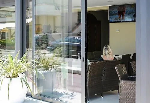 Marefiera Hotel Визербелла